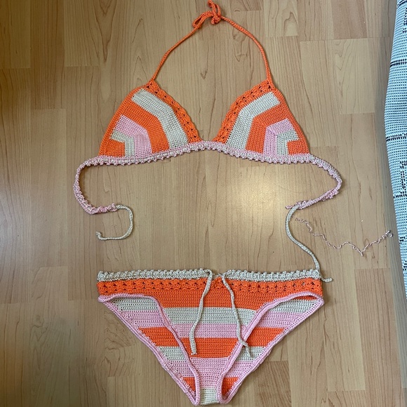 handmade crochet bikini set - Picture 1 of 3